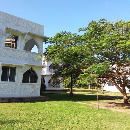 מומבסה Royal Palms Apartment A4 מראה חיצוני תמונה