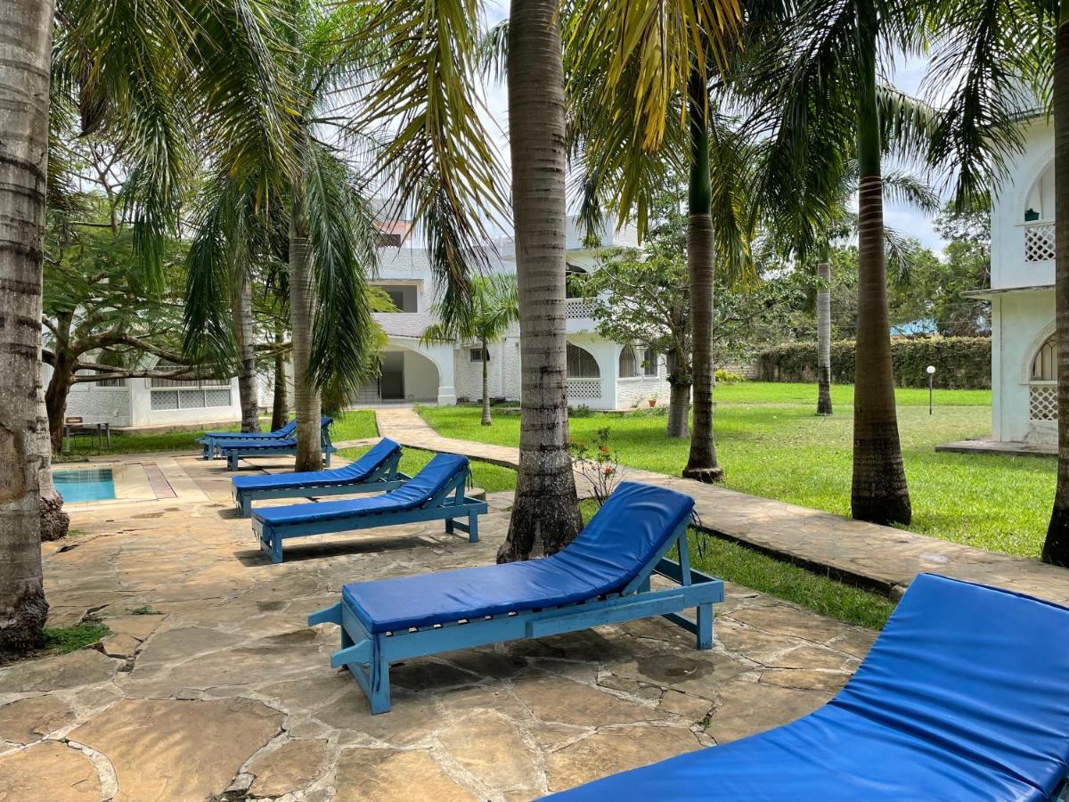 מומבסה Royal Palms Apartment A4 מראה חיצוני תמונה