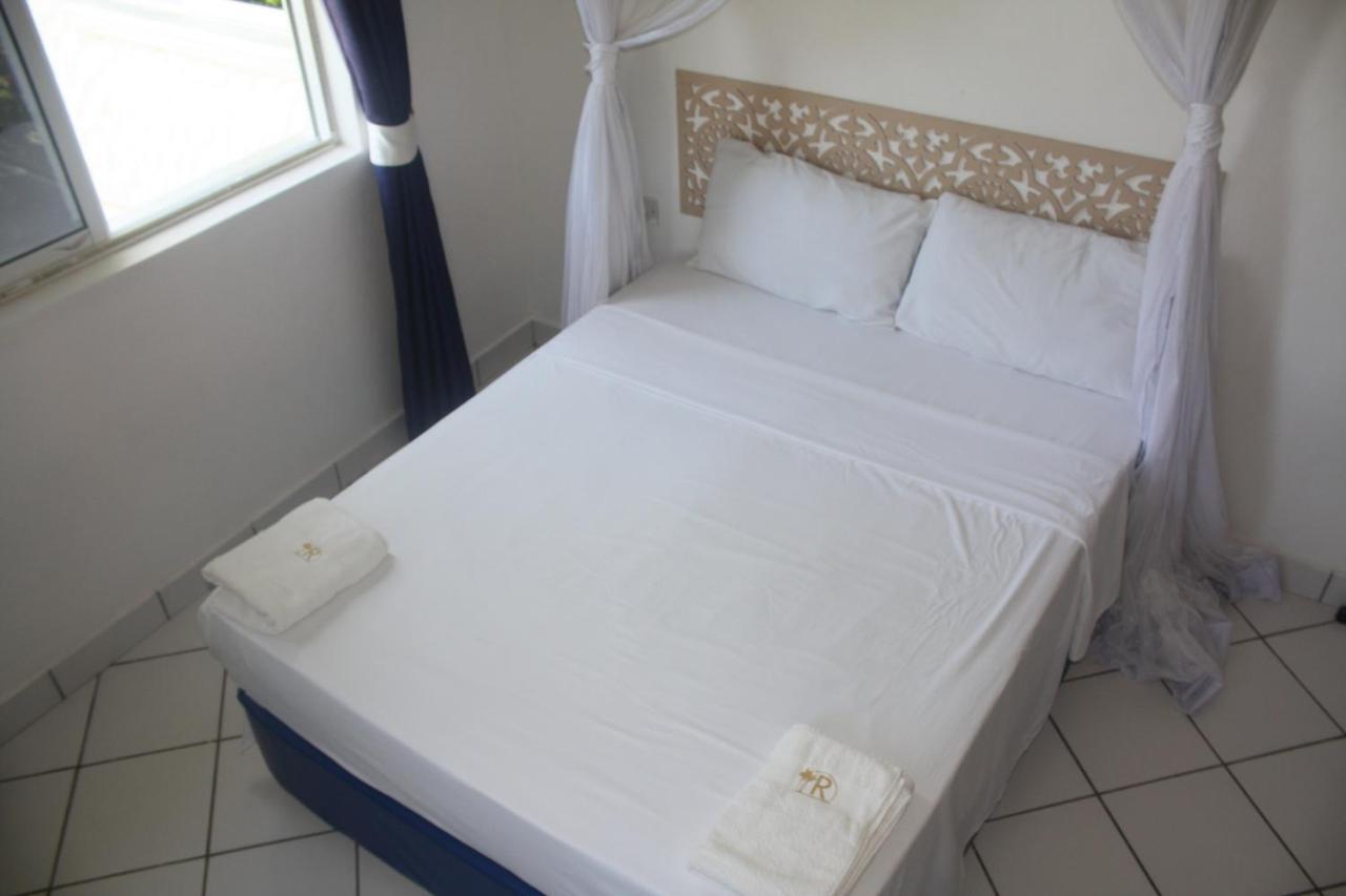מומבסה Royal Palms Apartment A4 מראה חיצוני תמונה